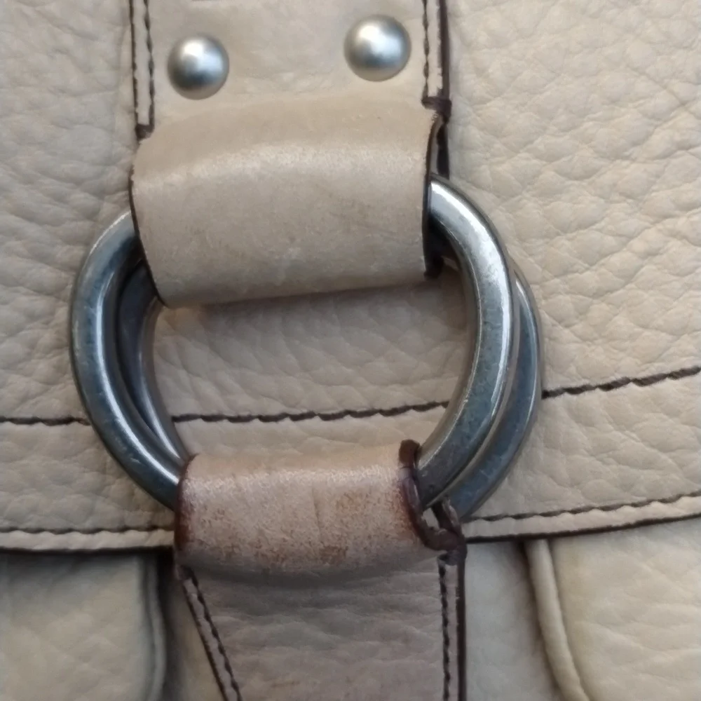 Coach Chelsea F10893 Pebbled Leather shoulder bag